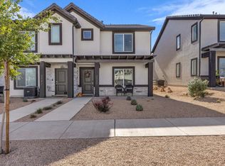 3337 E Elkhorn Ln, Washington, UT 84780