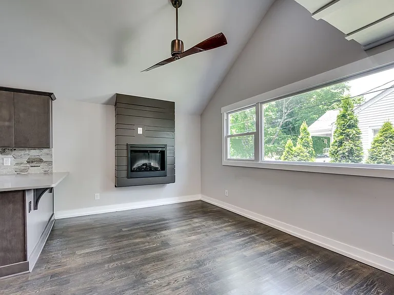 1421 Janie Ave — Photo 14