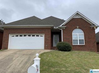 120 Annie Ln, Pleasant Grove, AL 35127