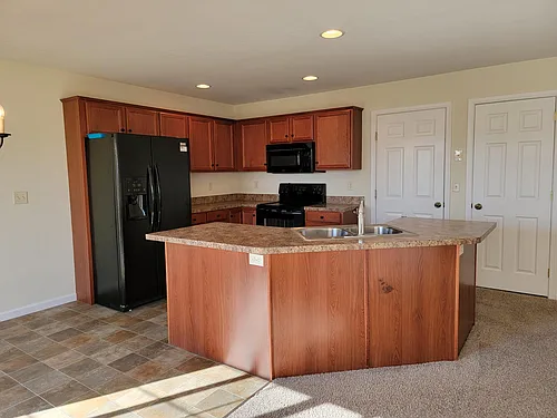 44 Bethlehem Ln Photo 1