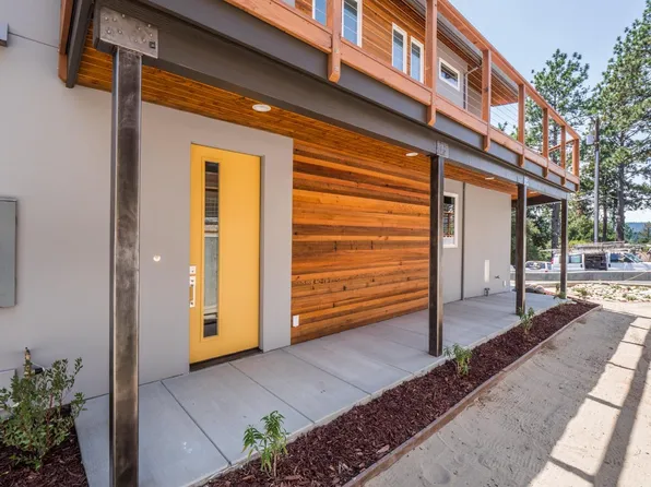 24 Blake Ln, Scotts Valley, CA 95066