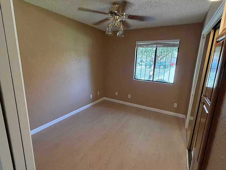 4980 E Heaton Ave #115 — Photo 17