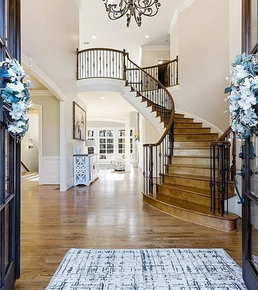 6335 Howell Cobb Ct — Photo 3