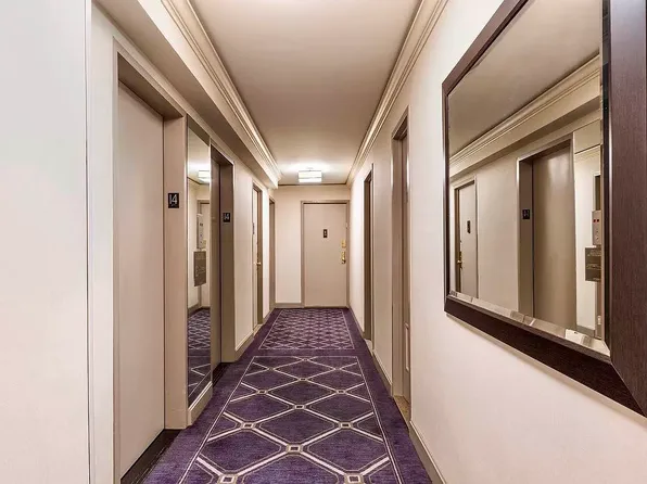 301 East 62nd Street image 9 of 12