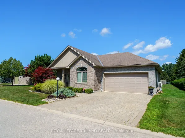 14 Conrad Dr #15, Bluewater, ON N0M 2T0