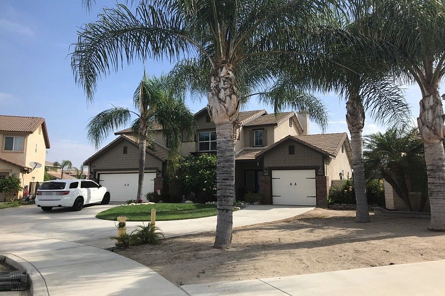 2nd image of 6084 Holland Ct