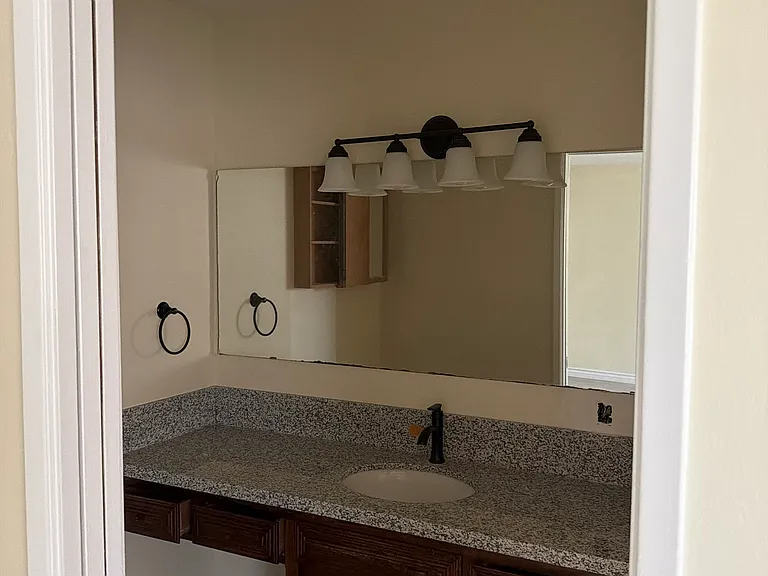 4700 Hasti Joy Ct — Photo 10
