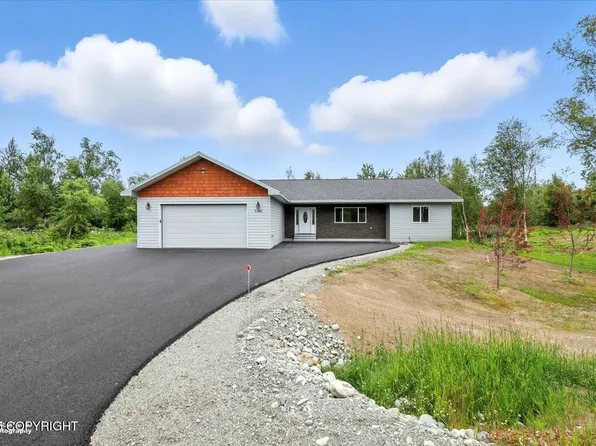 1380 N Cedar Hills Dr, Palmer, AK 99645