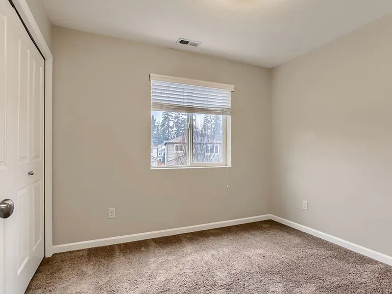 20815 Sister Ln — Photo 14