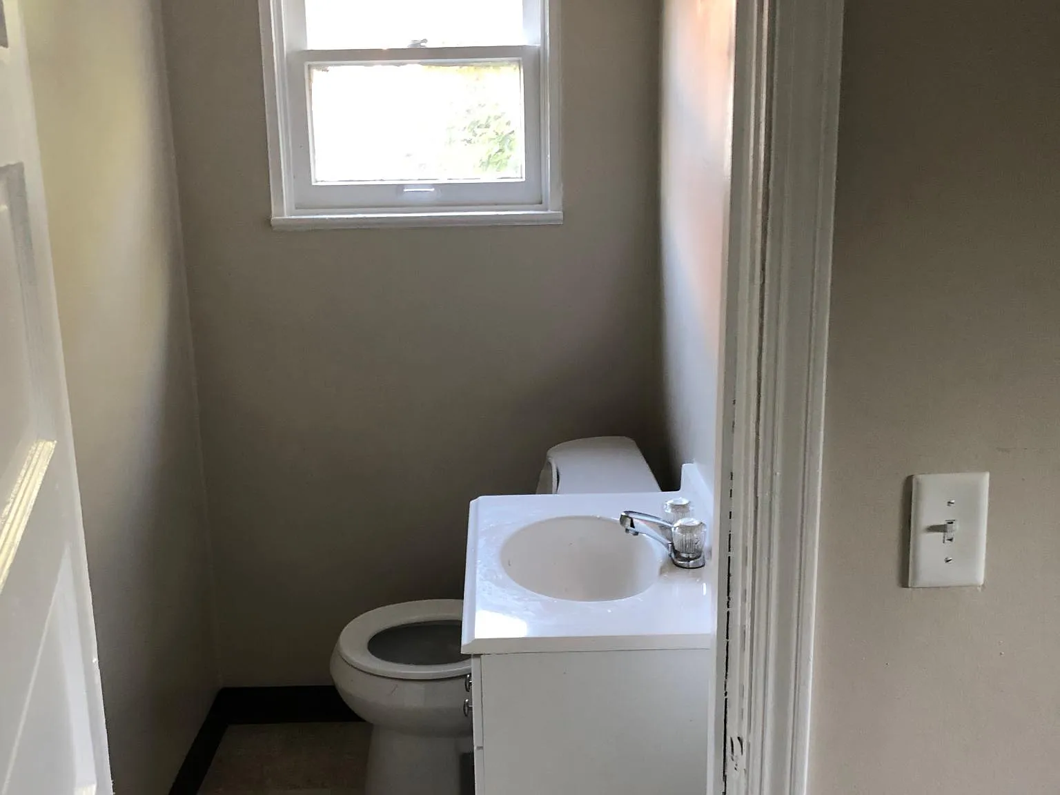 2 bed, $950 — Photo 4