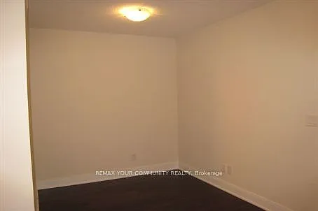 135 Village Green Sq #1921 — Photo 5