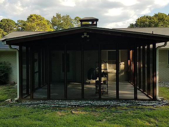 4th image of 4204 Jeri Lynn Ct