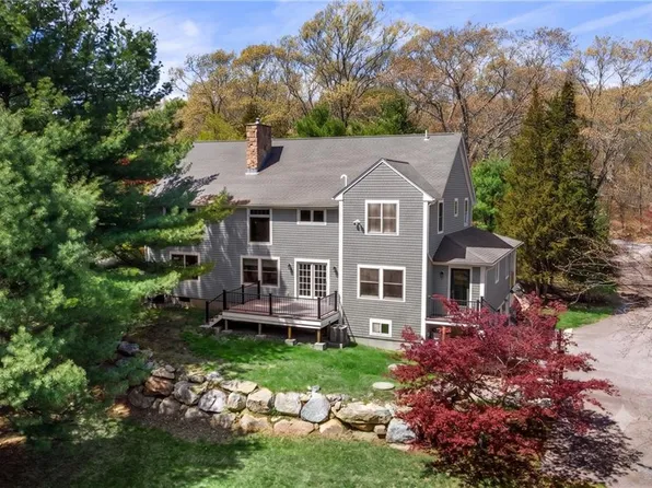 900 South Rd, East Greenwich, RI 02818