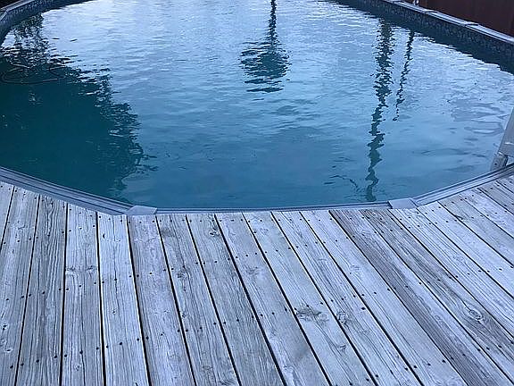 Well maintained pool