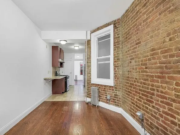 183 Park Avenue image 1 of 5