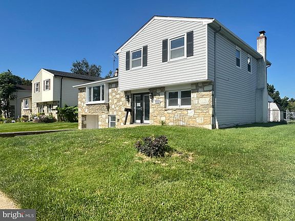 4th image of 12010 Ferndale St