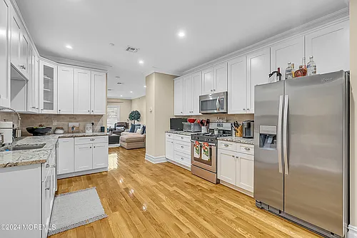 564 Sairs Ave #7 Photo 1