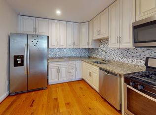 652 Newton Pl NW APT 2, Washington, DC 20010