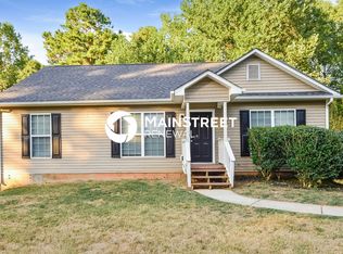 3068 Brook Ln, Rex, GA 30273