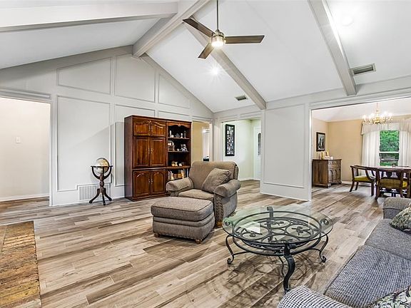 3rd image of 1713 Brazos Trl