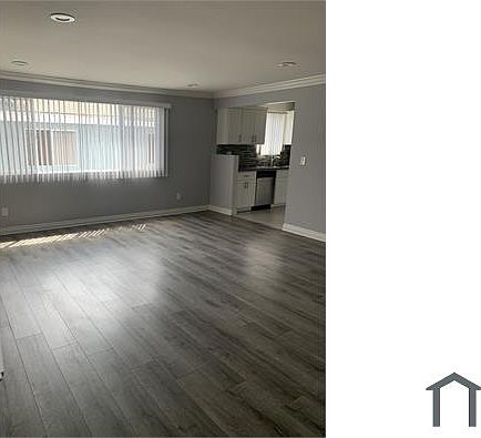 3rd image of 237 E Anaheim St #2