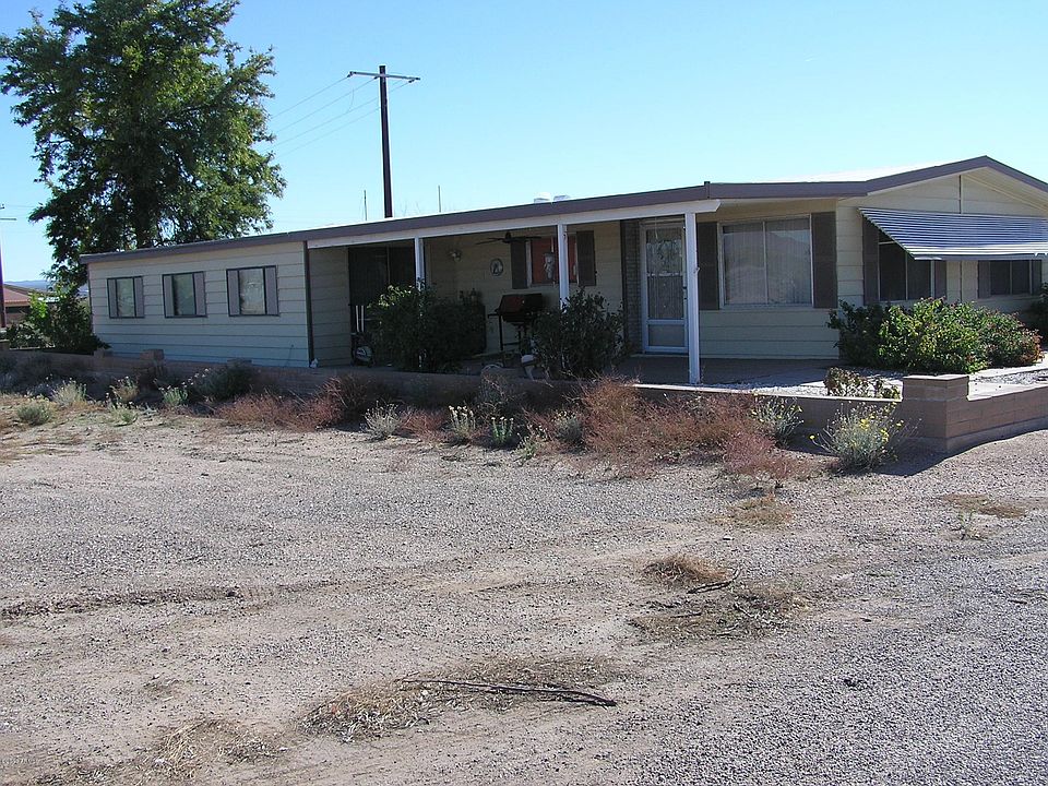 2nd image of 3601 N COLORADO Avenue #E