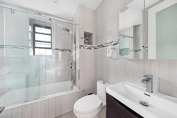 Rented by Compass | media 26