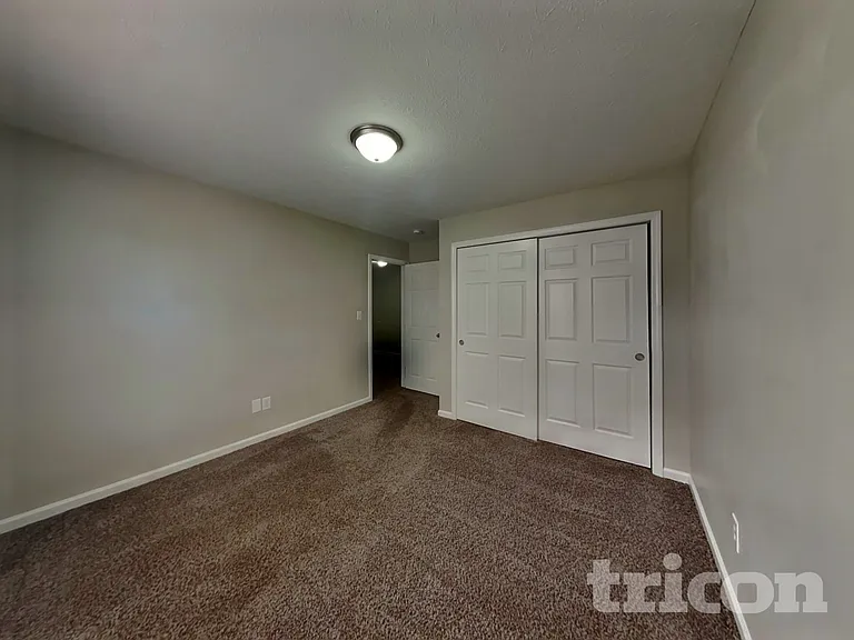 7916 Amadeus Dr — Photo 9