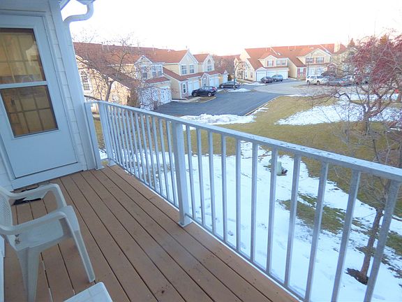 4th image of 15 Hoover Ct #B