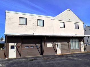 740 Edgegrove Rd, Hanover, PA 17331