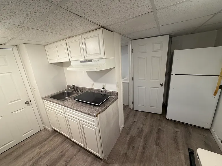 73 Georgia Ave #B-2 — Photo 3