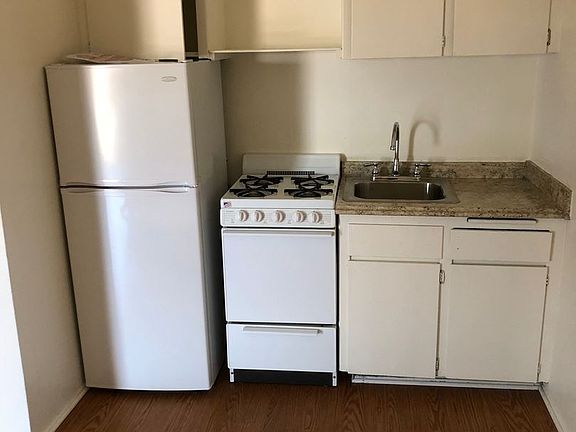 2nd image of 9720 Flower St APT 305
