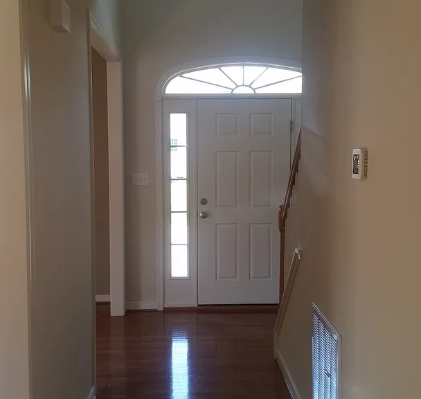2740 Parview Way — Photo 31