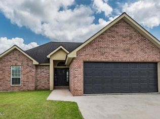 120 Ocho Rios Ln, Scott, LA 70583