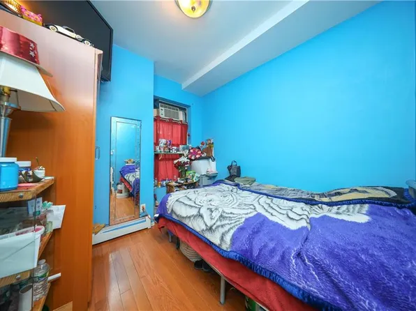 258 60th Street image 16 of 32