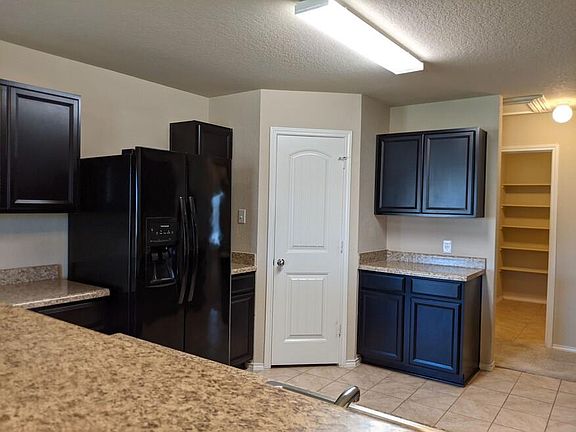 4th image of 1005 Polmont Ct