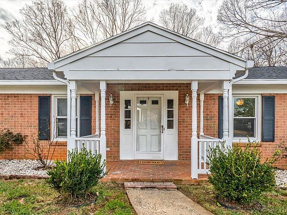 5th image of 112 Westridge Cir