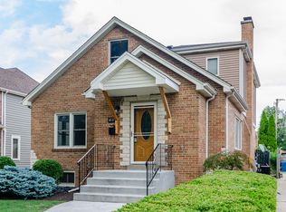 413 S Hawthorne Ave, Elmhurst, IL