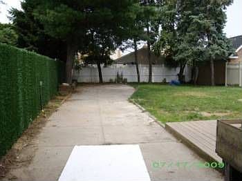 1st image of 15121 22nd Ave