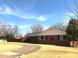 911 25th St, Canyon, TX 79015