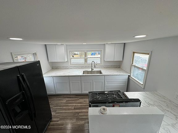 3rd image of 3514 Weymouth Road