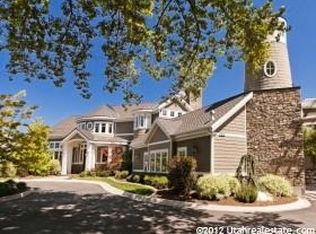 2541 E Murray Holladay Rd, Holladay, UT 84117