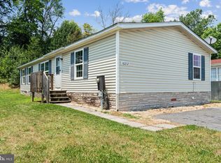 16212 McGregor Dr, Hagerstown, MD 21740