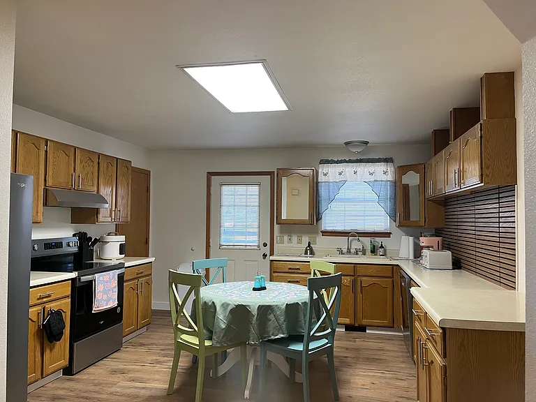 2876 Patterson Rd — Photo 11