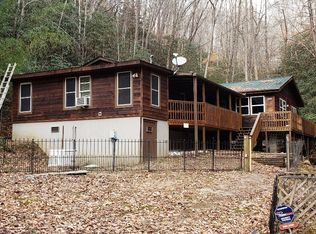 300 Biscayne Ln, Marble, NC 28905