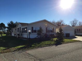 10717 252nd Ct, Trevor, WI 53179