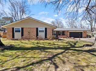 710 Carlton St, Springdale, AR 72762