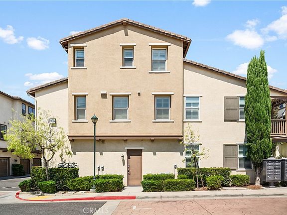 3rd image of 905 N Purple Sage Dr Unit B