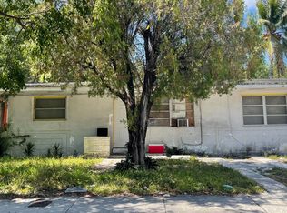 272 NW 58th St, Miami, FL 33127