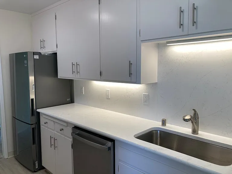 1075 S Eliseo Dr #4 — Photo 9